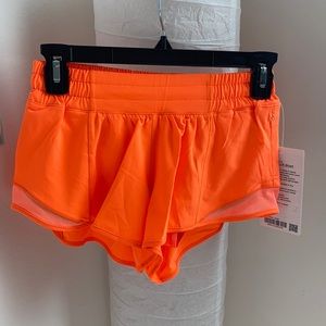Lululemon Hotty Hot Shorts 2.5”